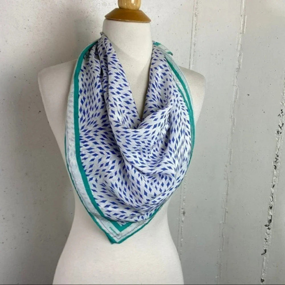 Evan PICONE 30” square blue/green print silk scarf - Picture 2 of 8